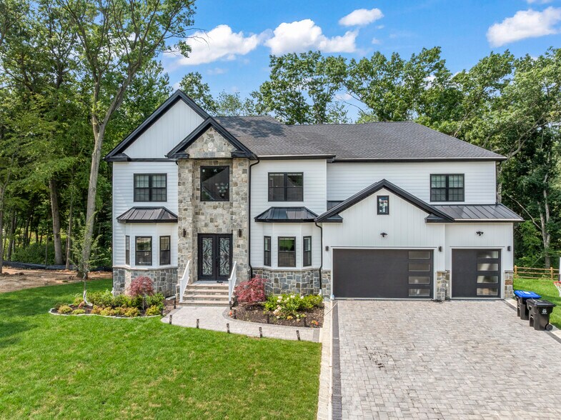 More Photos Of 8 Winthrop ct, East Brunswick Land For Sale