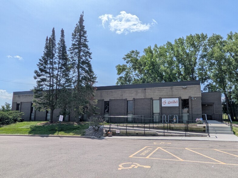 Primary Photo Of 1740 Livingston Ave, West Saint Paul Light Manufacturing For Sale