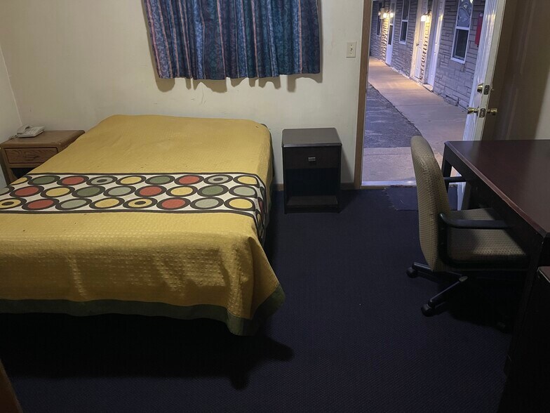 More Photos Of 3190 N US Highway 251, LaSalle Hotel For Sale