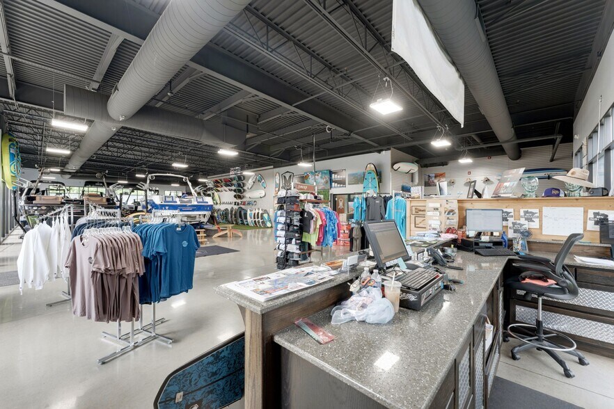 More Photos Of 720 Galpin Lake Rd, Excelsior Freestanding For Sale