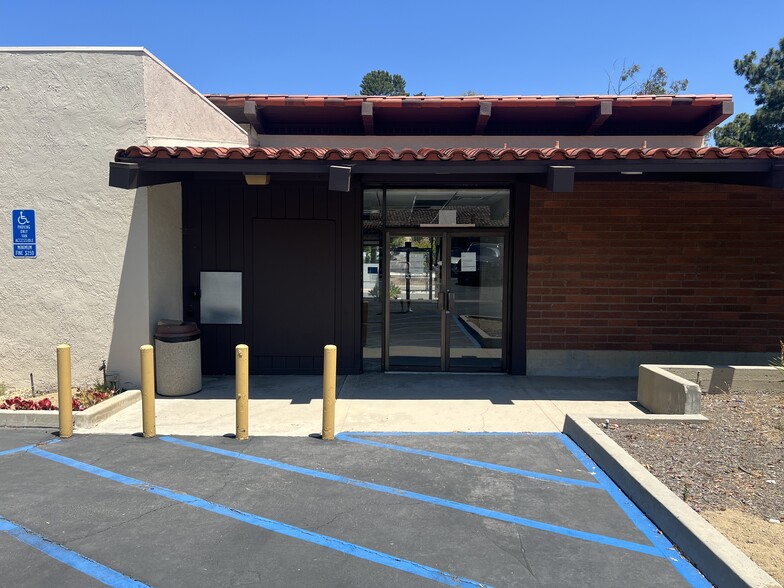 More Photos Of 811-897 Silver Spur Rd, Rolling Hills Estates Unknown For Lease