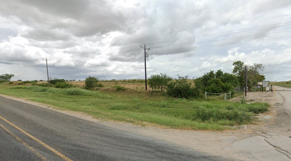 More Photos Of 0 FM 2102, Kenedy Land For Sale