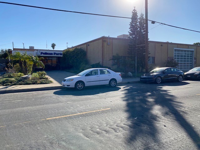 Primary Photo Of 1600 W 240th St, Harbor City Warehouse For Lease