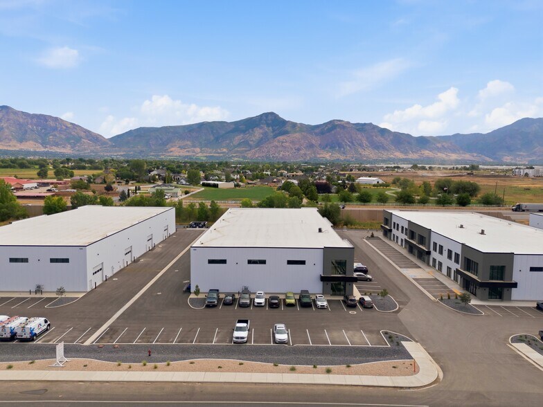 More Photos Of 1204 N 2000 W, Farr West Light Manufacturing For Sale