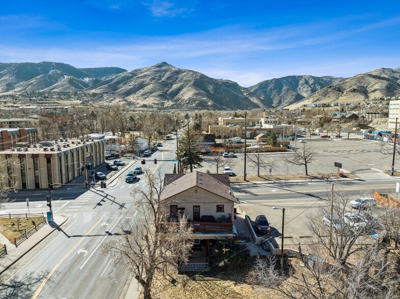 More Photos Of 510 10th St, Golden Apartments For Sale