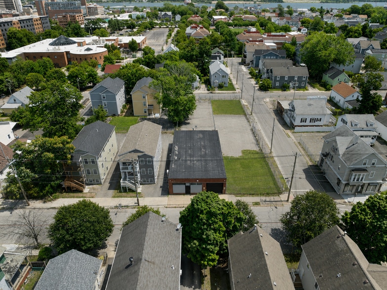 More Photos Of 292 Prairie Ave, Providence Warehouse For Sale