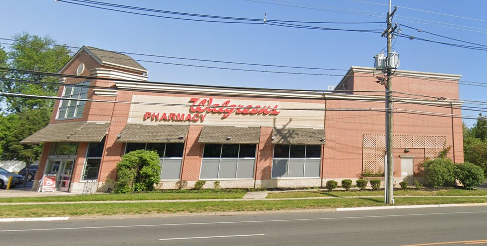 More Photos Of 504 Kings Hwy, Cherry Hill Drugstore For Lease