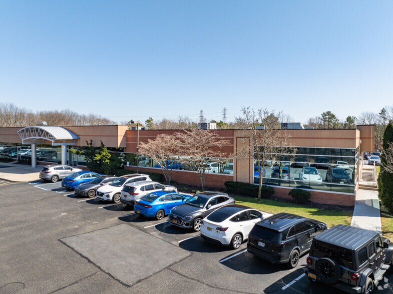 More Photos Of 6 Technology Dr, Setauket Unknown For Lease