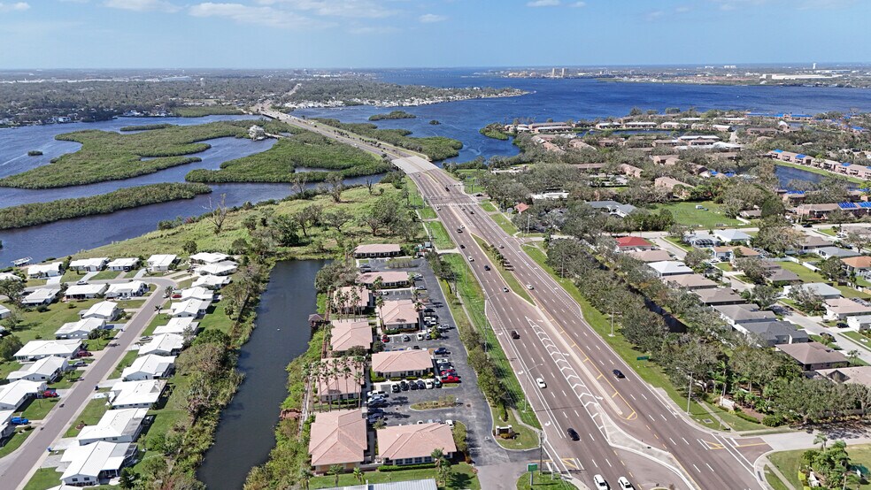 More Photos Of 3950 Sr-64 E, Bradenton Medical For Sale