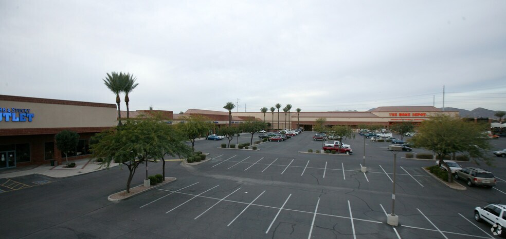 More Photos Of 575-725 W Warner Rd, Tempe General Retail For Lease