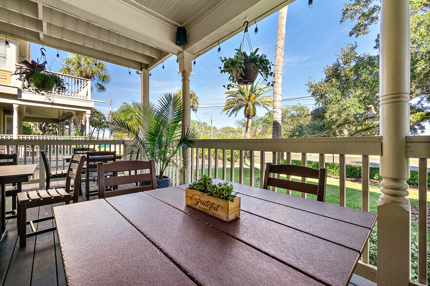 More Photos Of 444 S Beach St, Daytona Beach Hospitality For Sale