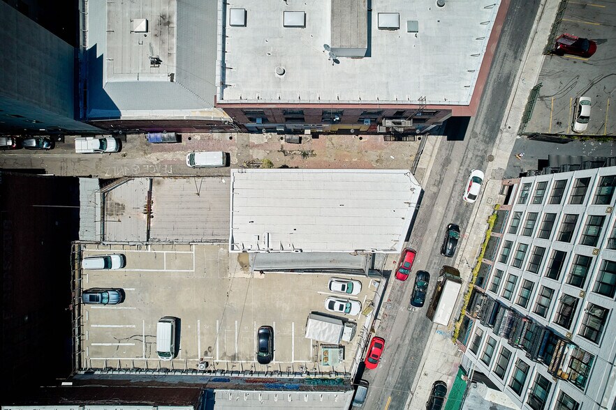 More Photos Of 118 Winston St, Los Angeles General Retail For Sale
