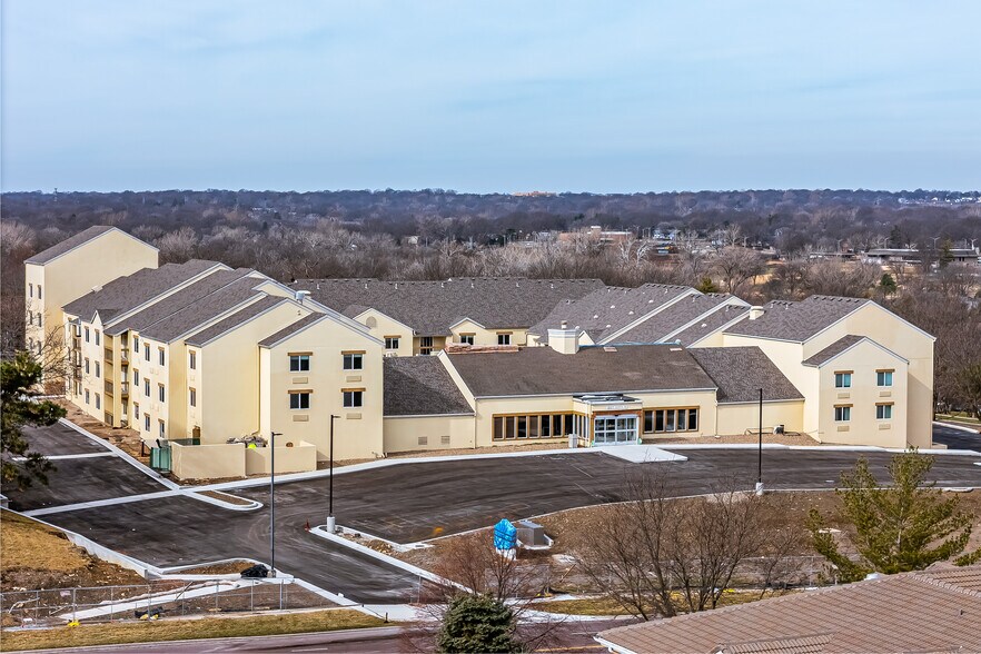 Primary Photo Of 10610 Marty St, Overland Park Multifamily For Sale