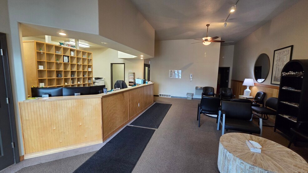 More Photos Of 3456 E 17th St, Ammon Medical For Lease