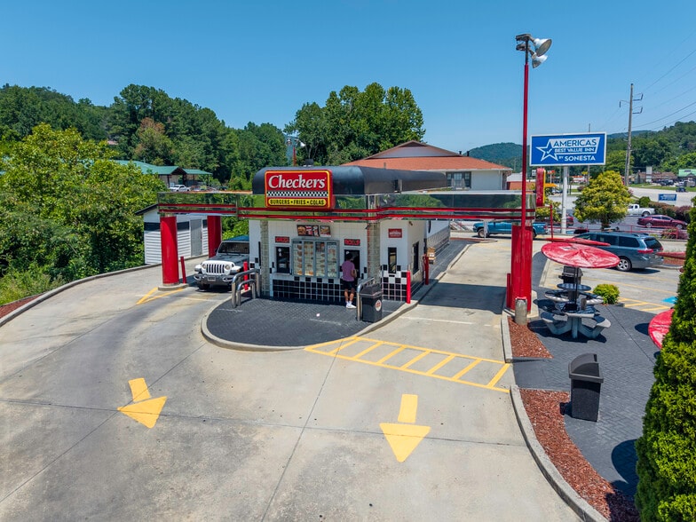 More Photos Of 12 Bo James St, Clayton General Retail For Sale