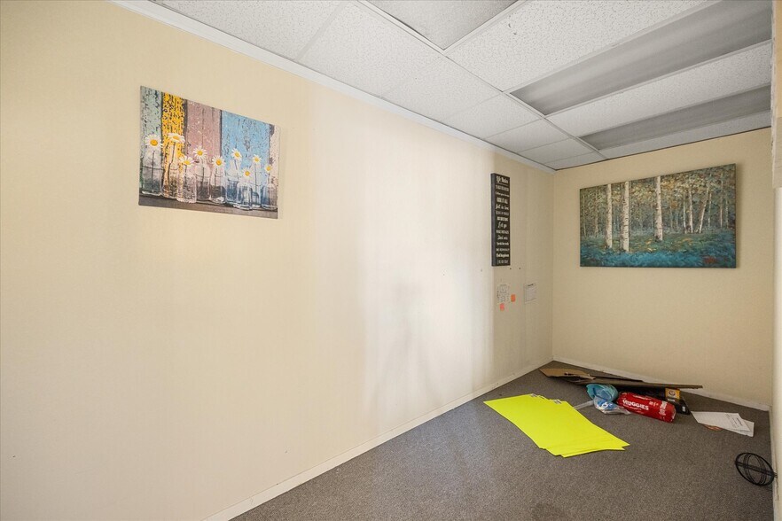 More Photos Of 6605 Dan Danciger Rd, Fort Worth Office For Sale