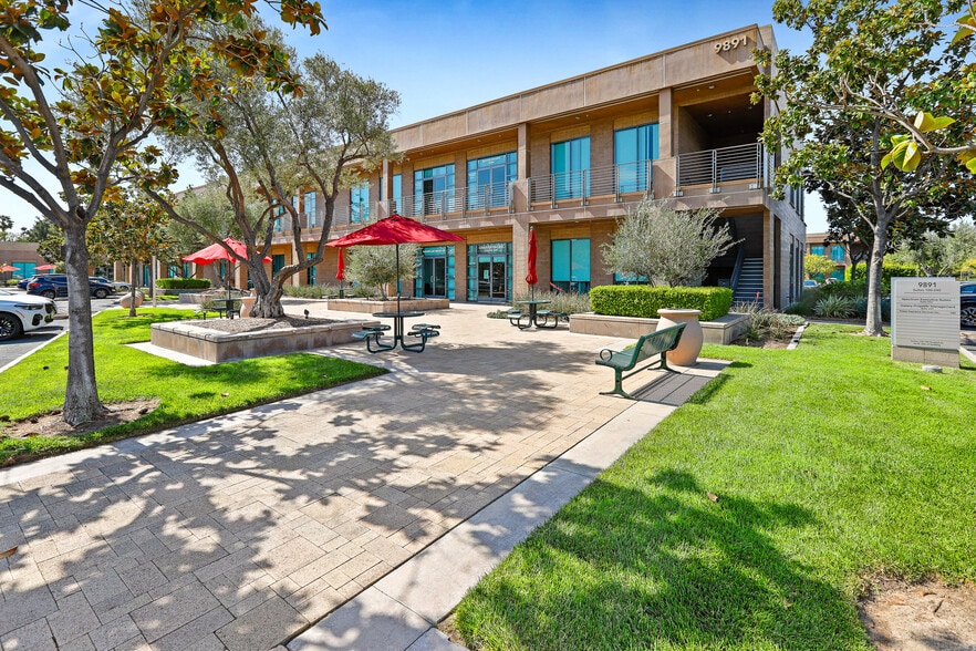 More Photos Of 9891 Irvine Center Dr, Irvine Loft Creative Space For Lease