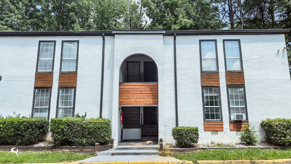 More Photos Of 2600 Old Hapeville Rd SW, Atlanta Apartments For Sale