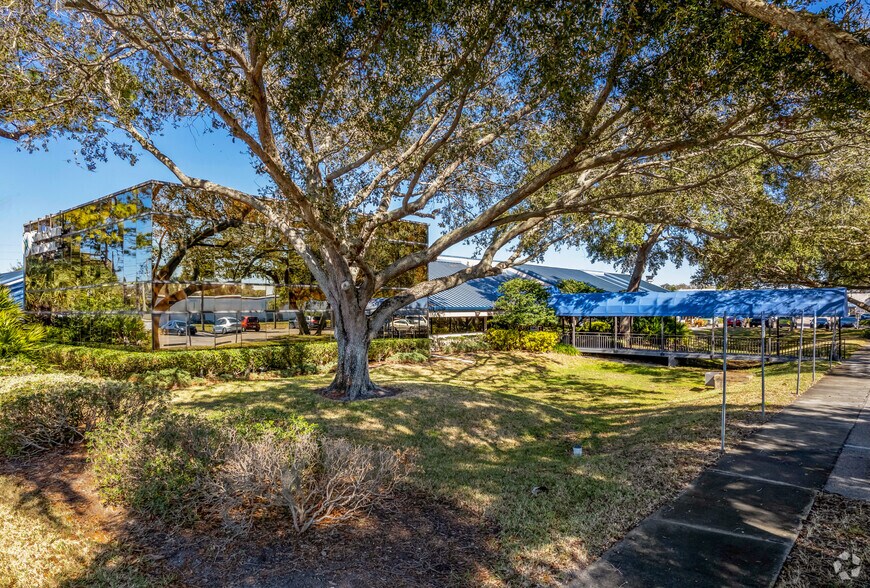 More Photos Of 14450 N 46th St, Clearwater Unknown For Lease