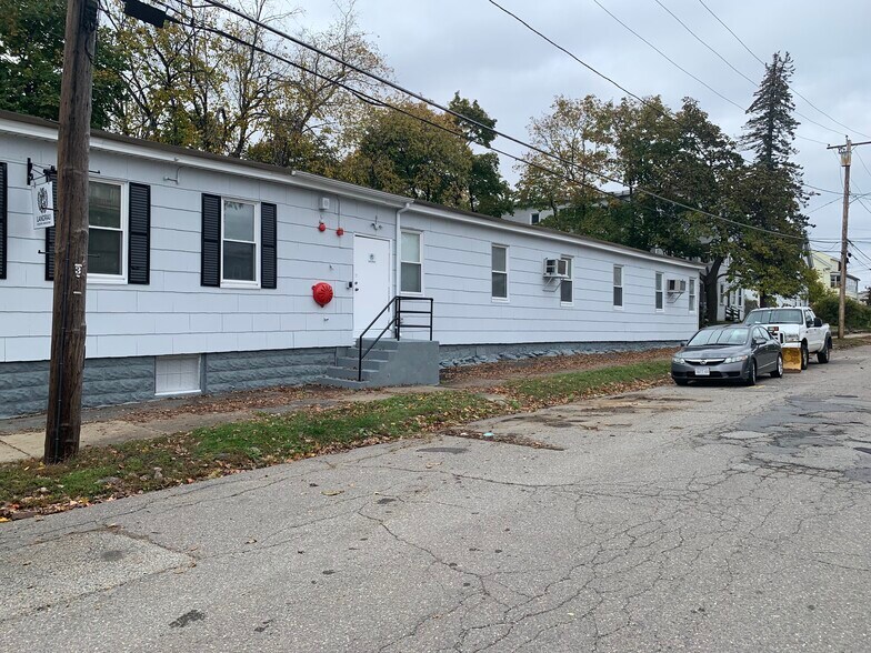 More Photos Of 22 Laurel St, Leominster Warehouse For Sale
