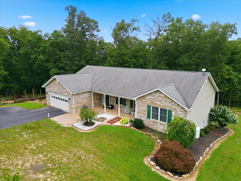 More Photos Of 1309 Redland Rd, Cross Junction Winery Vineyard For Sale