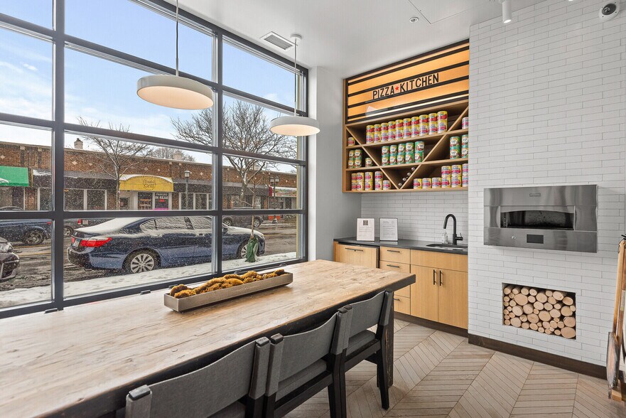 More Photos Of 2640 Nicollet Ave, Minneapolis Apartments For Sale