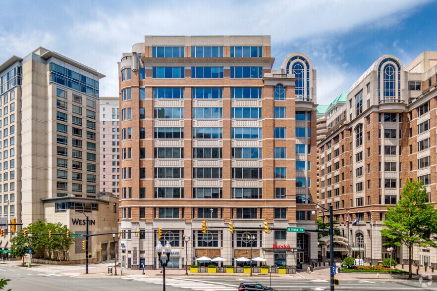 More Photos Of 4401 Wilson Blvd, Arlington Unknown For Lease