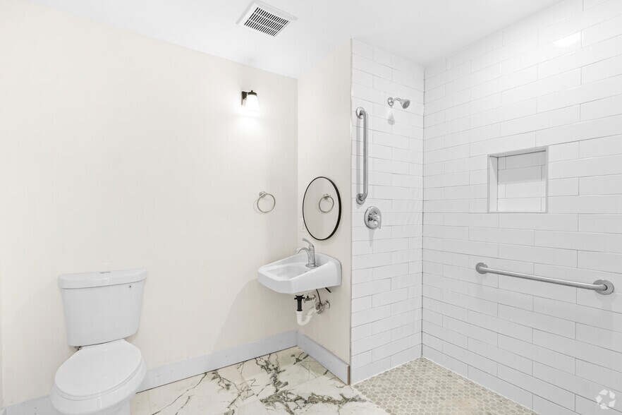More Photos Of 1415 Young St SE, Washington Multifamily For Sale