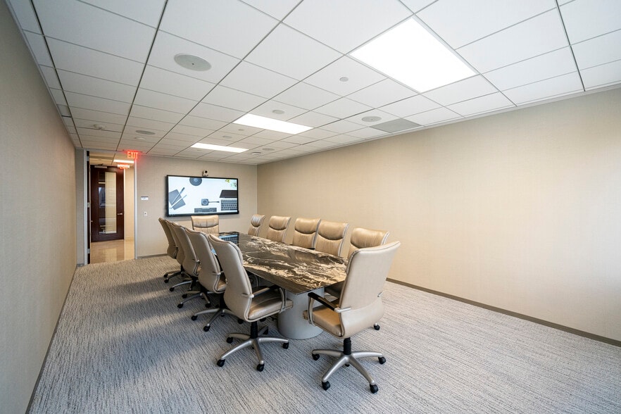 More Photos Of 4265 San Felipe St, Houston Office For Lease