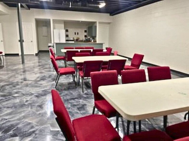 More Photos Of 4546 W Commerce St, San Antonio Storefront Retail Office For Sale