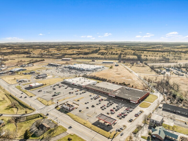 More Photos Of 844 S College St, Harrodsburg Unknown For Sale