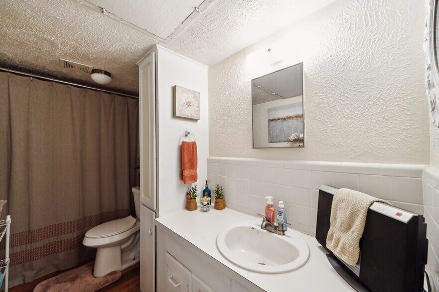 More Photos Of 2621-2625 Webb Chapel Ext, Dallas Apartments For Sale