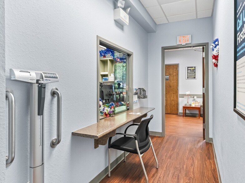More Photos Of 1503 Buenos Aires Blvd, The Villages Medical For Lease