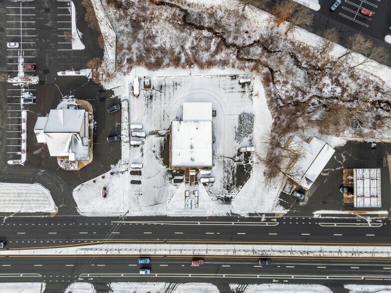 More Photos Of 444 Russell St, Hadley Service Station For Lease