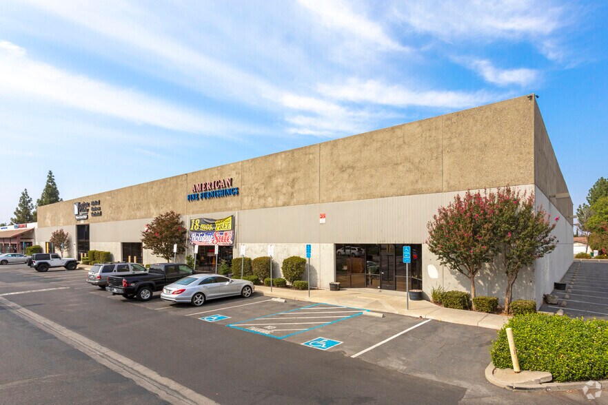 Primary Photo Of 1777-1789 E Hammer Ln, Stockton Freestanding For Lease
