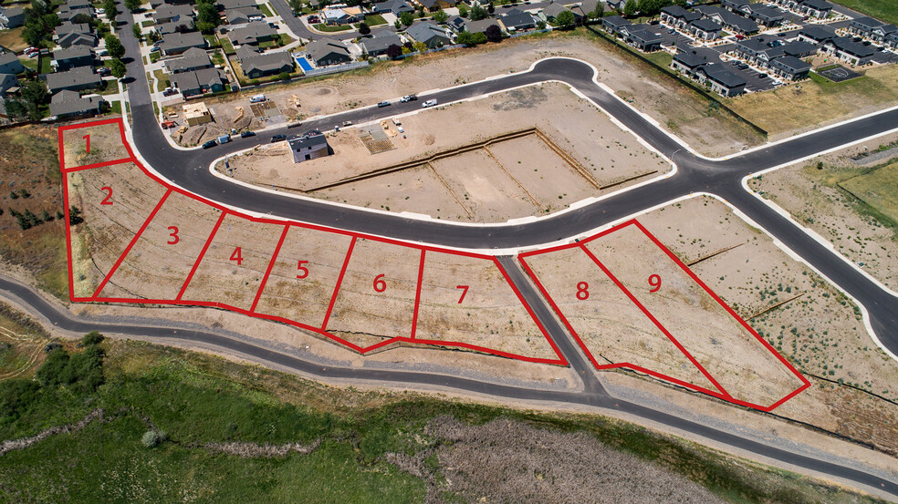 Primary Photo Of Lots 1-9 Cobblestone Ct, Prineville Land For Sale