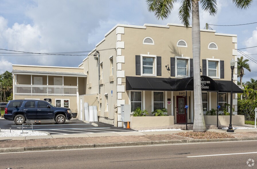 More Photos Of 207 Cross St, Punta Gorda Office For Sale