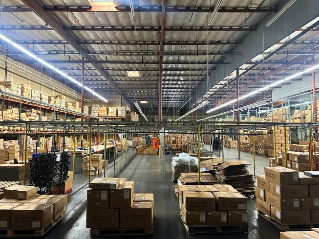 More Photos Of 4160-4168 Bandini Blvd, Los Angeles Warehouse For Lease