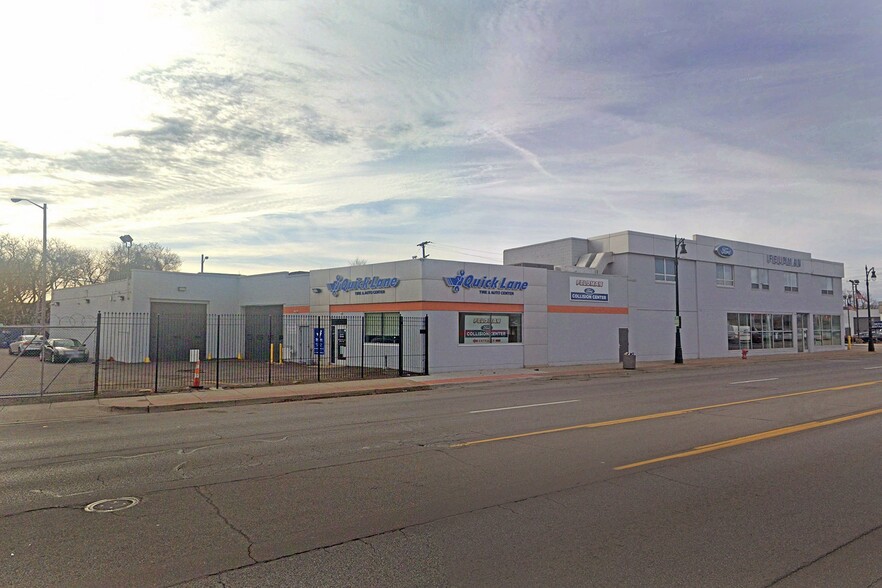 Primary Photo Of 8209 Michigan Ave, Detroit Showroom For Lease