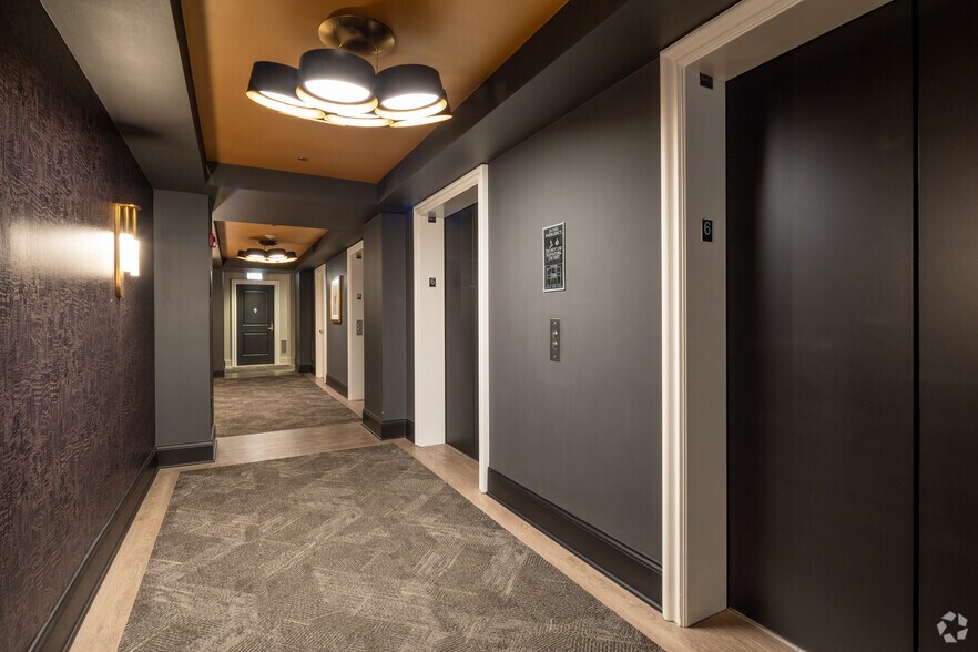 More Photos Of 747 N Wabash Ave, Chicago Apartments For Lease