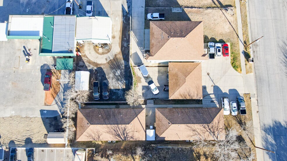 More Photos Of 900 Scurry St, Big Spring Apartments For Sale