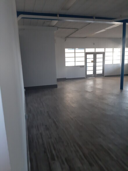 More Photos Of 510 First St, London Warehouse For Sale
