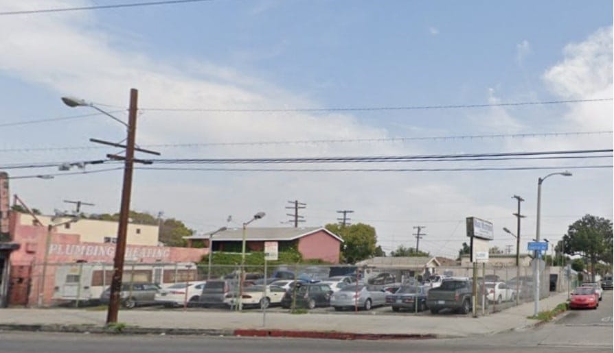 Primary Photo Of 6920 Central Ave, Los Angeles Auto Dealership For Lease