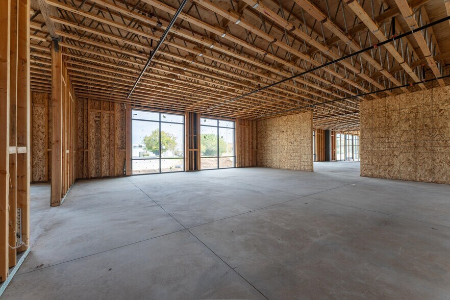 More Photos Of 41255 11th St W, Palmdale Medical For Sale