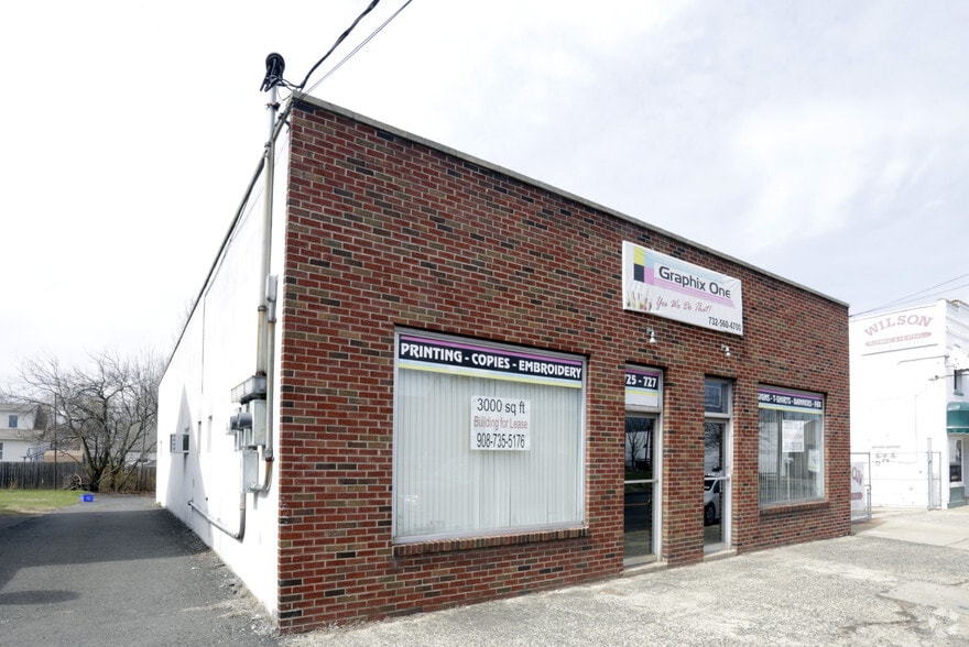 Primary Photo Of 725-727 Lincoln Blvd, Middlesex Storefront Retail Office For Lease