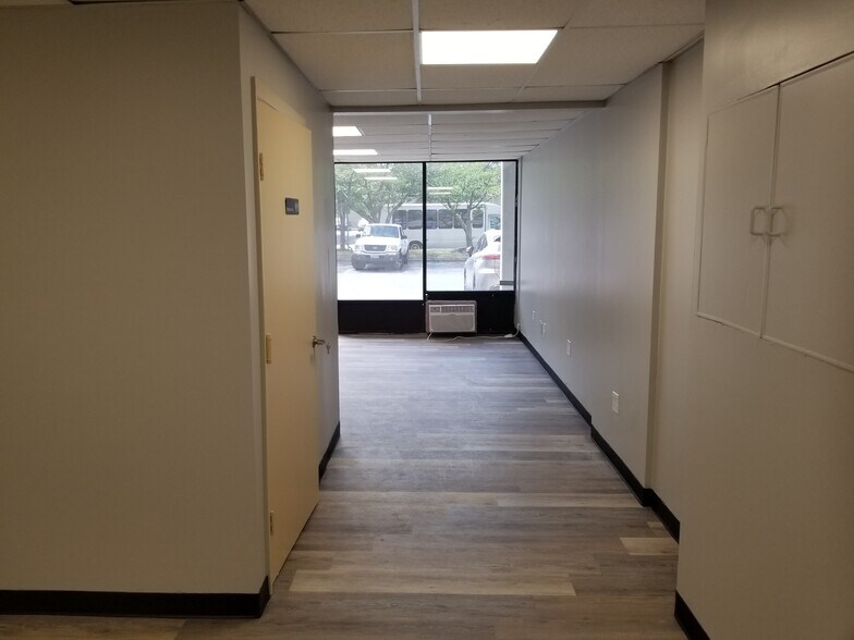 More Photos Of 9244 E Hampton Dr, Capitol Heights Unknown For Lease