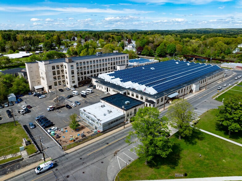 More Photos Of 4 Springfield St, Three Rivers Industrial For Sale