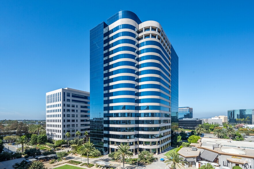 More Photos Of 18101 Von Karman Ave, Irvine Unknown For Lease