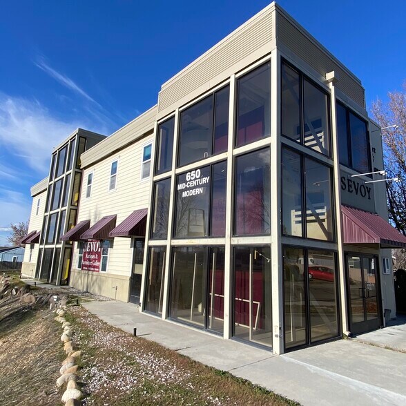 Primary Photo Of 650 E Fairview Ave, Meridian Storefront Retail Office For Sale