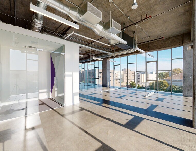 Primary Photo Of 1266 Harrison St, San Francisco Office For Lease